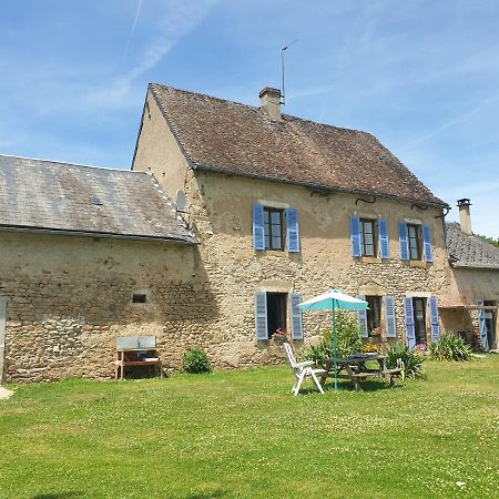 Bed and Breakfast De Oude Pastorie La Celle-En-Morvan Exterior foto